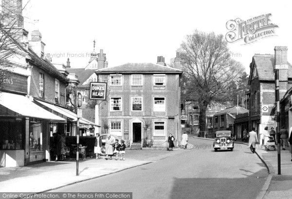 Photo of Leatherhead, High Street c1955