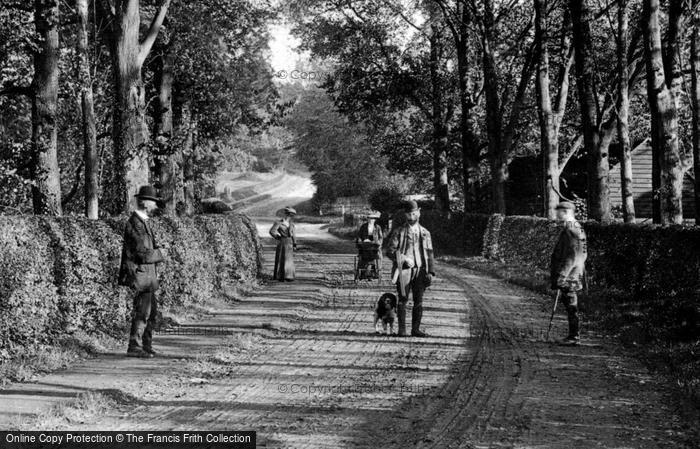 Photo of Leatherhead, Pedestrians In Headley Road 1909