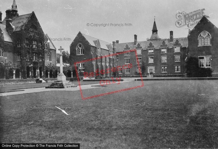 Photo of Leatherhead, St John's School 1925