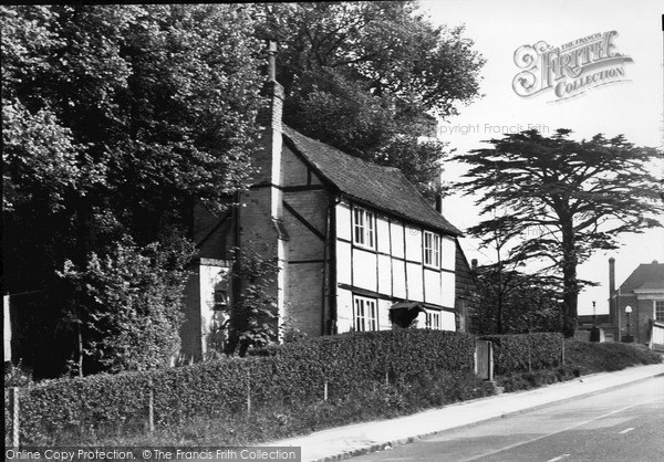 Photo of Leatherhead, The Old House c.1950