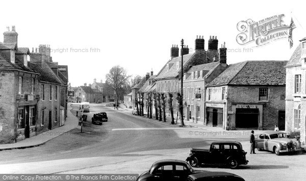 Photo of Lechlade, Burford Street c.1950