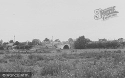 Lechlade, Halfpenny Bridge And Toll House c.1955, Lechlade On Thames