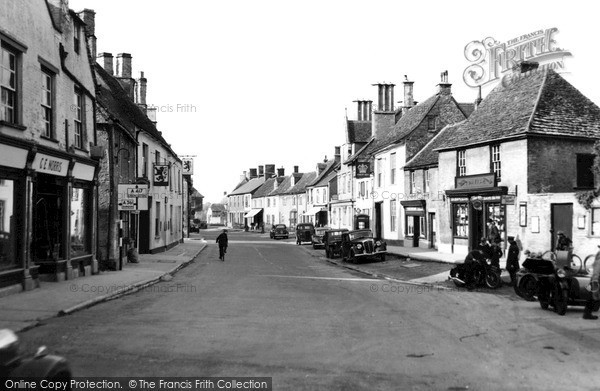 Photo of Lechlade, High Street c.1955