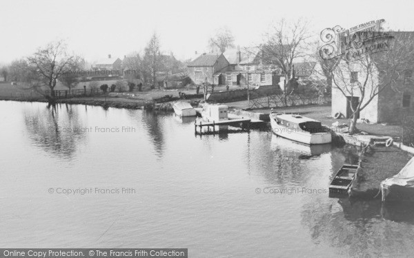 Photo of Lechlade, River Thames c.1960