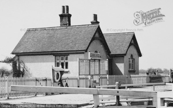 Photo of Lechlade, St John's Lock Keepers Cottage c.1955