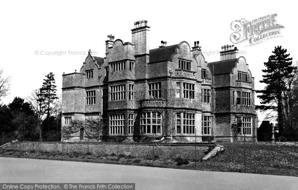 Photo of Lechlade, the Convent of St Clotilde c1960