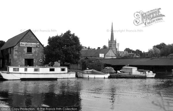Photo of Lechlade, The Tea Gardens Café c.1955