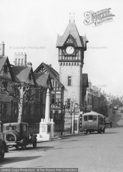 Photo of Ledbury, The Barrett Browning Memorial c.1955