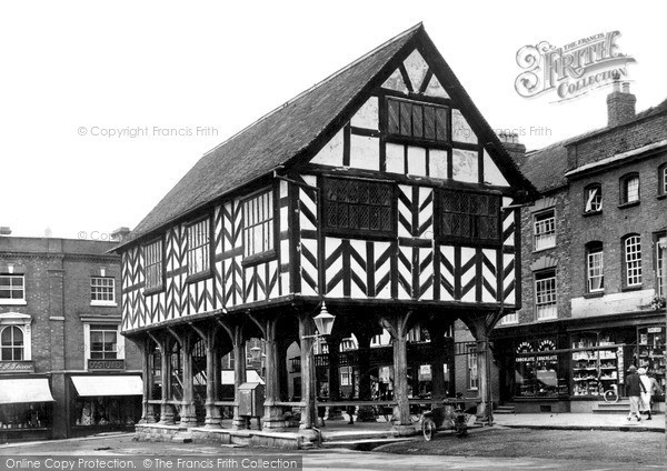 Photo of Ledbury, The Market Hall c.1938