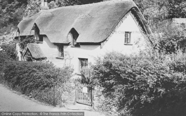 Photo of Lee, Old Maids Cottage c.1960