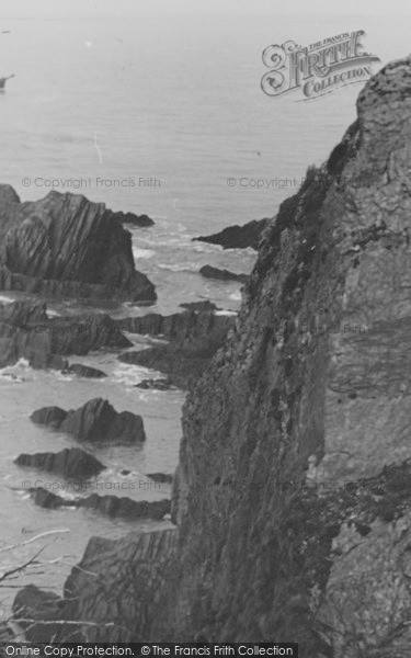 Photo of Lee, Rocks At Flagstaff Hill c.1955