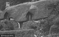 Ye Old Maids Cottage c.1950, Lee