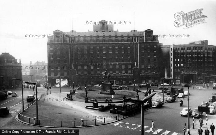 Photo of Leeds, City Square c.1960