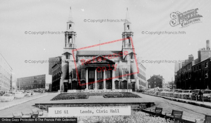 Photo of Leeds, Civic Hall c.1960