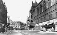 Leeds, New Briggate c1955