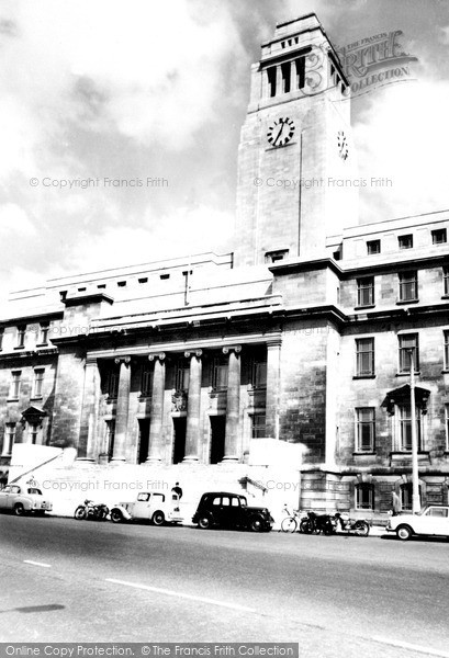 Photo of Leeds, The Parkinson Building c.1960