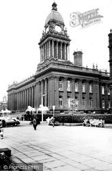 The Town Hall c.1960, Leeds