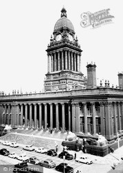 The Town Hall c.1960, Leeds