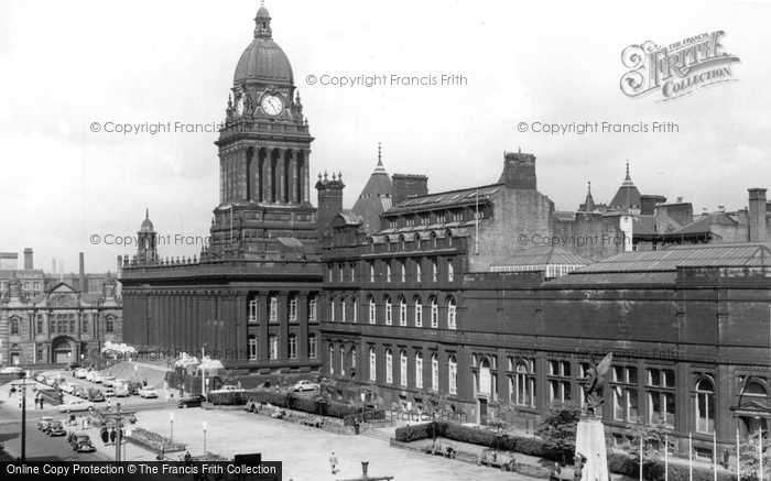 Leeds, the Town Hall c1965 Photo of Leeds, The Town Hall c.1965