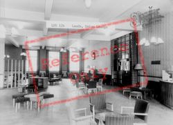 University, The Union Lounge c.1960, Leeds