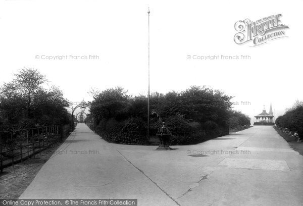 Photo of Leeds, Woodhouse Moor 1897