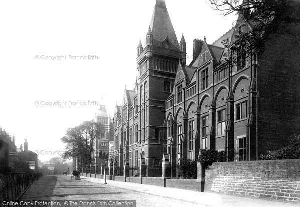 Photo of Leeds, Yorkshire College 1894