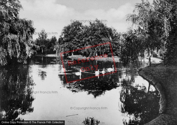 Photo of Leeuwarden, Rengerspark c.1930