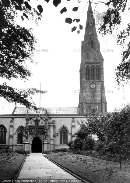 Photo of Leicester, St Martin's Cathedral c.1955