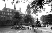 The Town Hall c.1955, Leicester