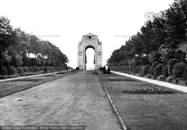 Photo of Leicester, The War Memorial, Victoria Park c.1955
