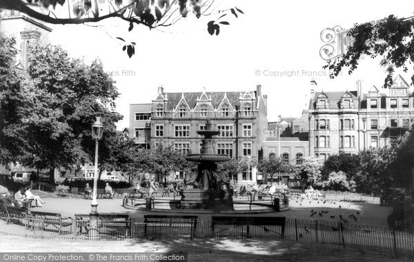 Photo of Leicester, Town Hall Gardens c.1965