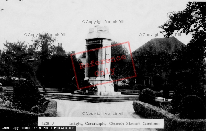 Photo of Leigh, Cenotaph, Church Street Gardens c.1955