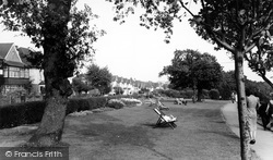 Cliff Gardens c.1955, Leigh-on-Sea