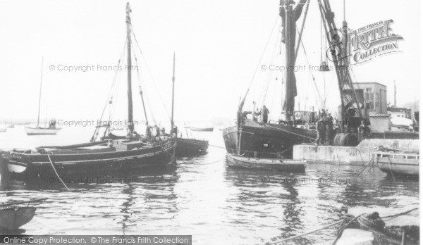 Photo of Leigh On Sea, Estuary Wharf c.1955