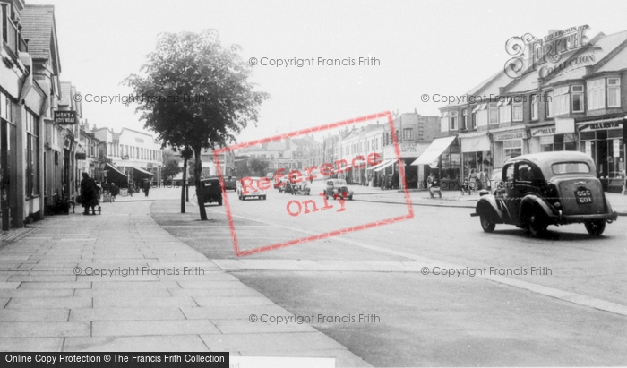 Photo of Leigh On Sea, London Road c.1950