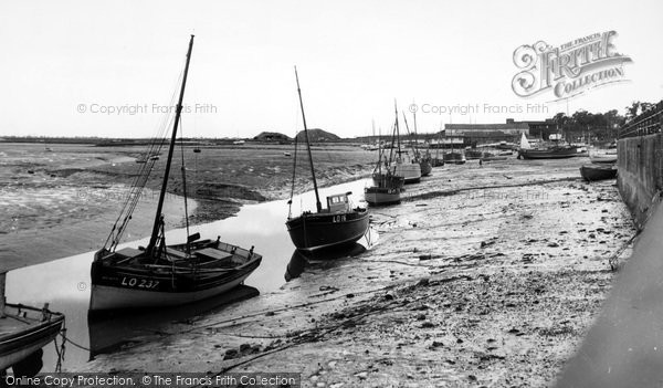 Photo of Leigh On Sea, Low Tide c.1955