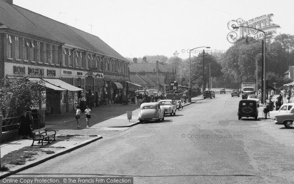 Photo of Leigh On Sea, Shopping Parade, Eastwood Road North c.1960