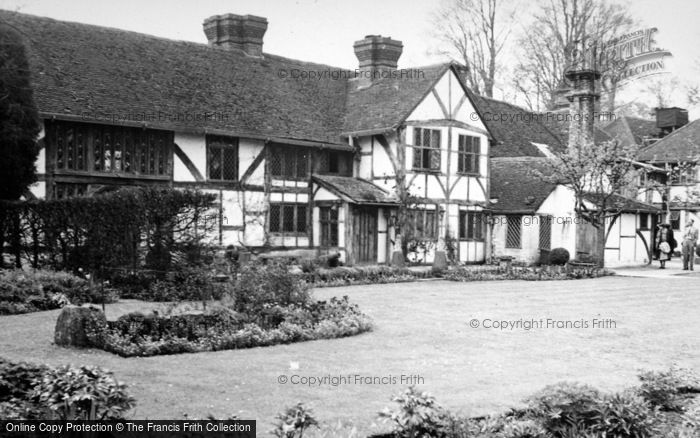 Photo of Leigh, Priest's House 1951