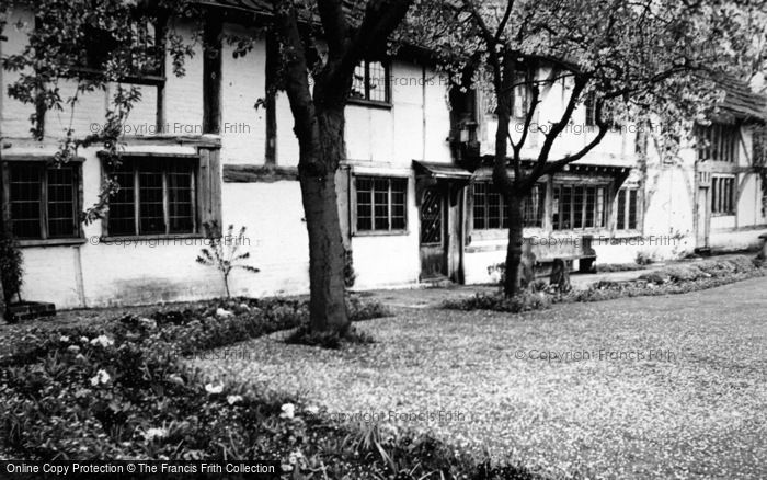 Photo of Leigh, Priest's House 1951