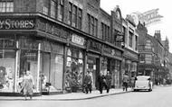 Shopping In Bradshawgate c.1950, Leigh