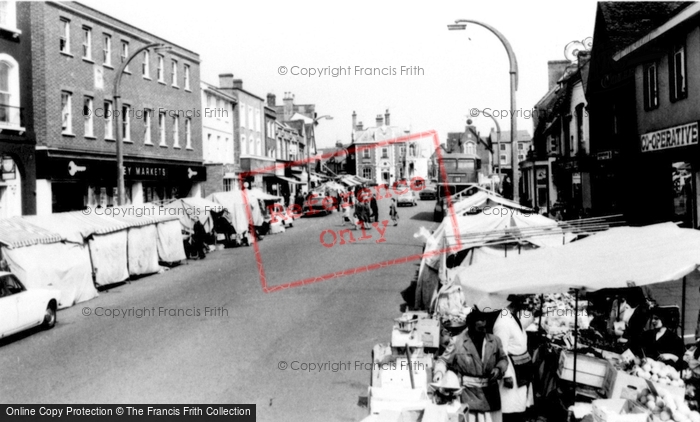 Photo of Leighton Buzzard, High Street c.1965