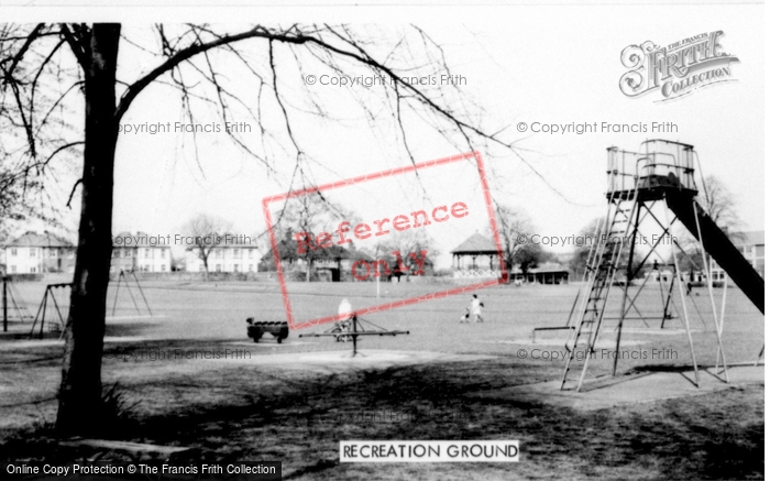 Photo of Leighton Buzzard, Recreation Ground c.1965