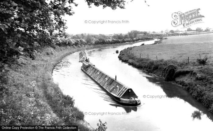 Photo of Leighton Buzzard, The Grand Union Canal c.1955