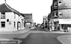 High Street c.1960, Leiston
