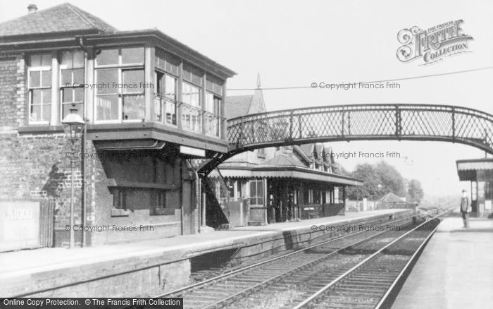 Photo of Lenzie, Station c.1900