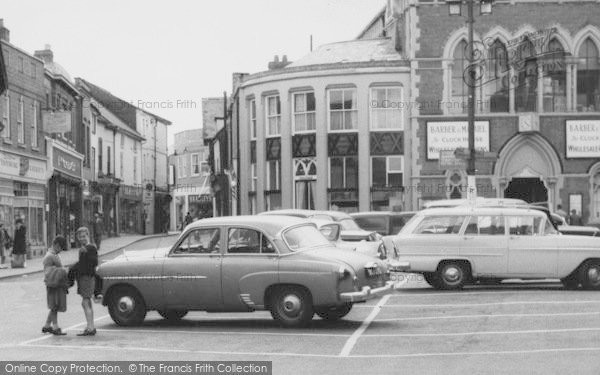 Photo of Leominster, Cars In Corn Square c.1965