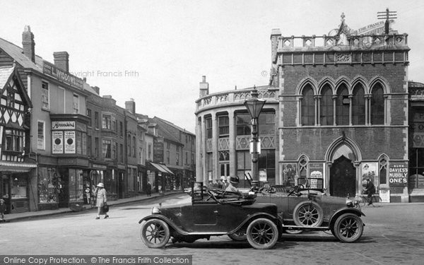 Photo of Leominster, Cars In The Corn Square 1925