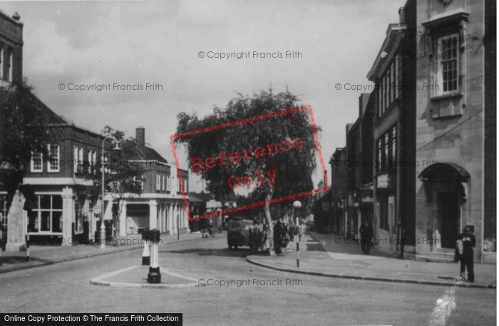 Photo of Letchworth, Station Road c.1950