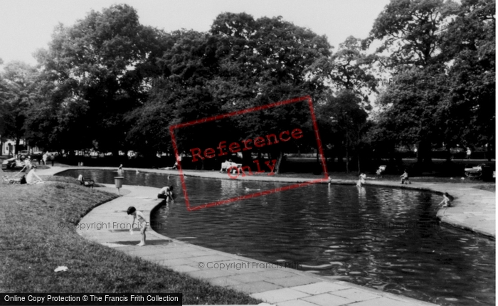 Photo of Letchworth, The Ebenezer Howard Paddling Pool c.1965