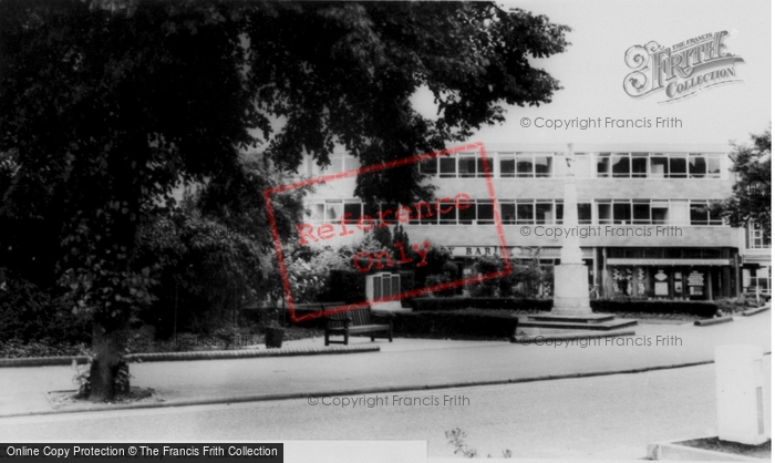 Photo of Letchworth, The Memorial c.1965